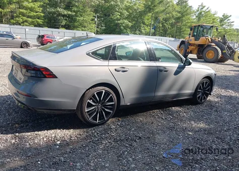 2024 Honda Accord Hybrid Touring from USA, damaged, VIN 1HGCY2F88RA075343